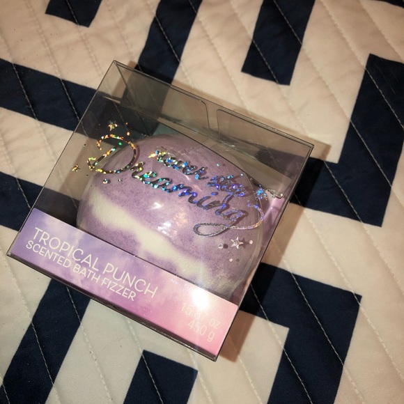 Large Tropical Bath Bomb - Picture 2 of 4